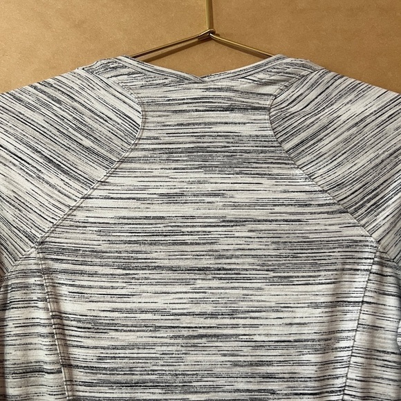 Lululemon | Runderful Long Sleeve Top Space Dye Camo Pullover Size 6 - Picture 9 of 14